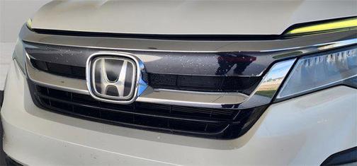 2019 Honda Pilot Touring 8-Passenger