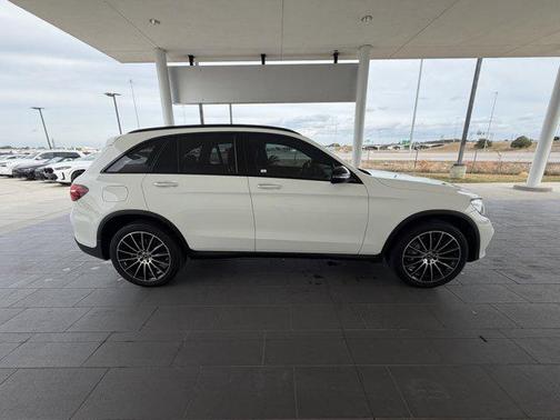 2019 Mercedes-Benz GLC 300 Base