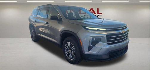 Sterling Gray Metallic 2024 Chevrolet Traverse LT