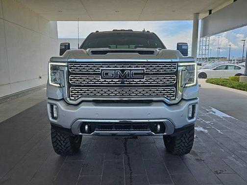 2023 GMC Sierra 2500 Denali
