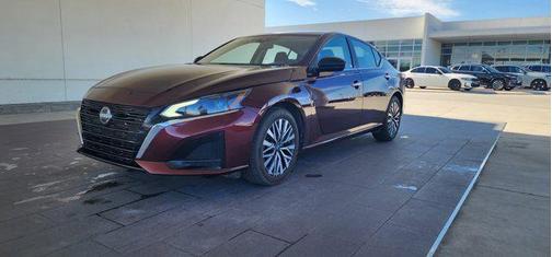 2025 Nissan Altima SV FWD