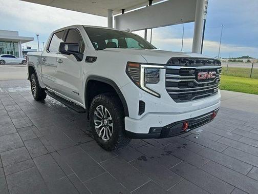 2022 GMC Sierra 1500 AT4
