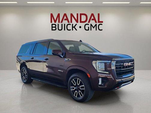 2022 GMC Yukon XL 4WD AT4