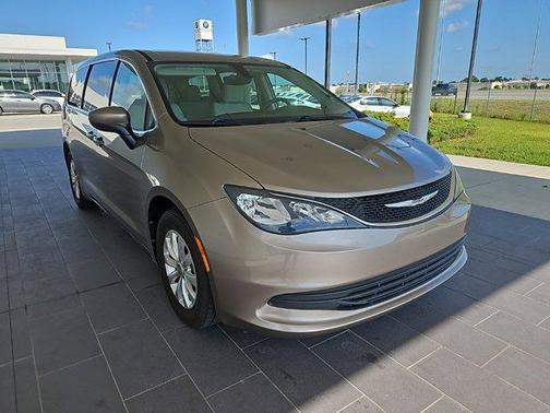 2017 Chrysler Pacifica Touring