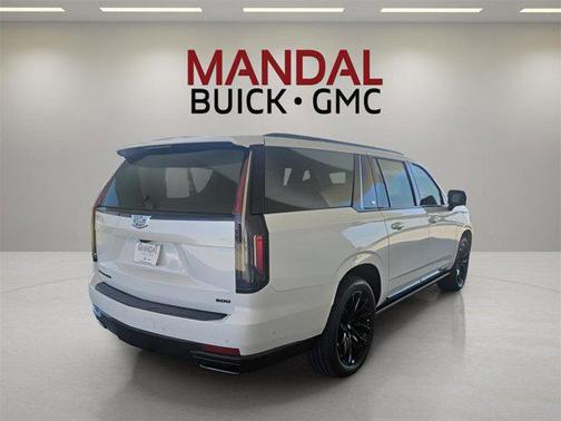 2024 Cadillac Escalade ESV Sport Platinum