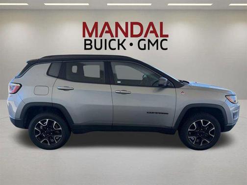Billet Silver Metallic Clearcoat 2020 Jeep Compass Trailhawk