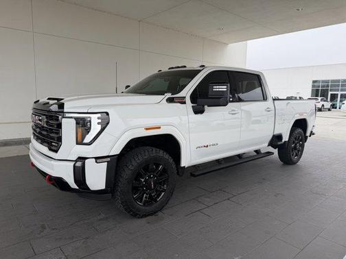 2024 GMC Sierra 2500 AT4