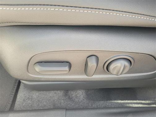 2025 Buick Envista Preferred FWD