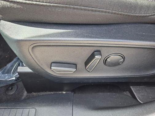 CARBONIZED GRAY METALLIC 2024 Ford Escape Active