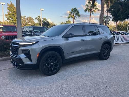 2024 Chevrolet Traverse RS