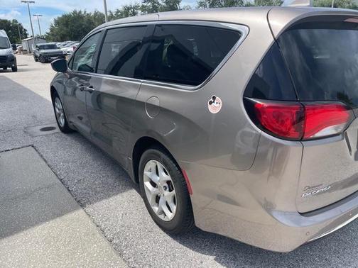 2018 Chrysler Pacifica Touring Plus