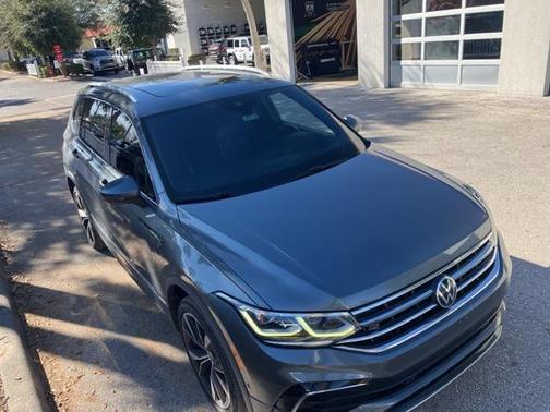 2022 Volkswagen Tiguan 2.0T SEL R-Line 4MOTION