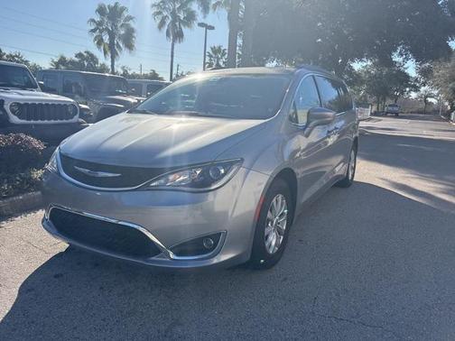 2019 Chrysler Pacifica Touring Plus