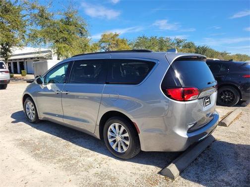 2019 Chrysler Pacifica Touring Plus