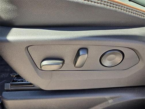 2026 GMC Yukon 4WD AT4