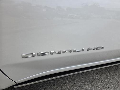 2025 GMC Sierra 2500 Denali Ultimate