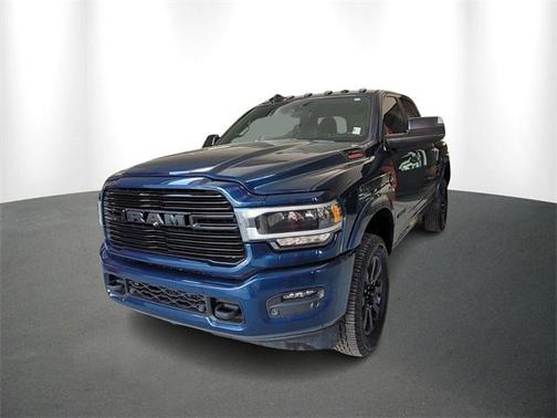 2020 RAM 2500 Laramie Crew Cab 4X4 6'4' Box