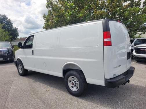 2025 GMC Savana 2500 Work Van