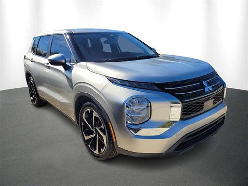 2022 Mitsubishi Outlander ES 2.5 2WD