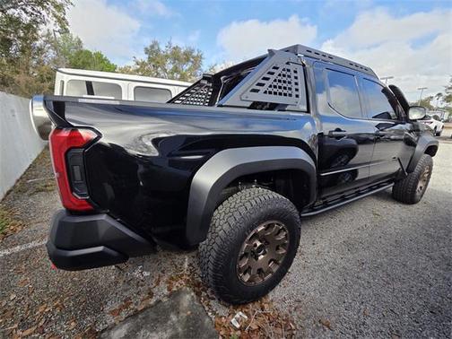 2025 Toyota Tacoma Hybrid Trailhunter