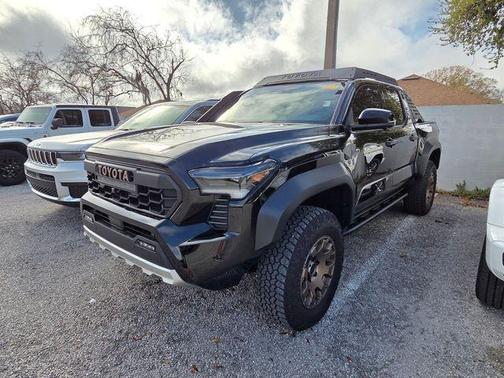 2025 Toyota Tacoma Hybrid Trailhunter