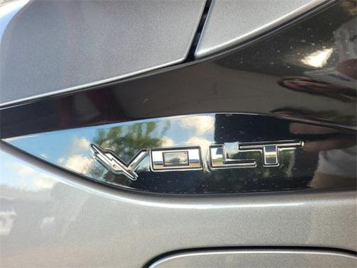 2018 Chevrolet Volt LT