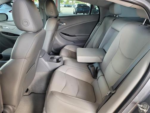 2018 Chevrolet Volt LT