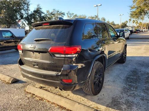 2019 Jeep Grand Cherokee Altitude