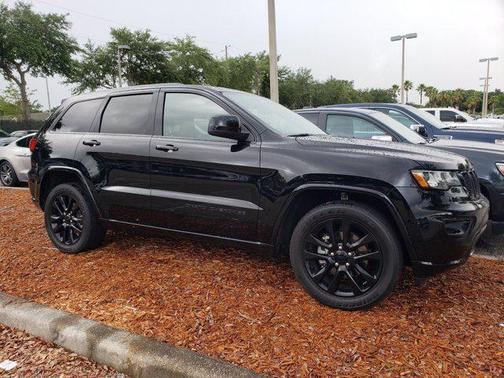2019 Jeep Grand Cherokee Altitude