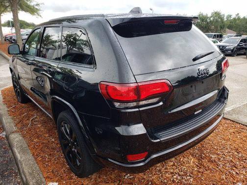 2019 Jeep Grand Cherokee Altitude