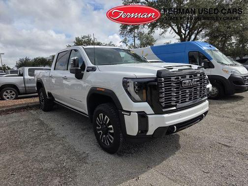White Frost Tricoat 2025 GMC Sierra 3500 Denali