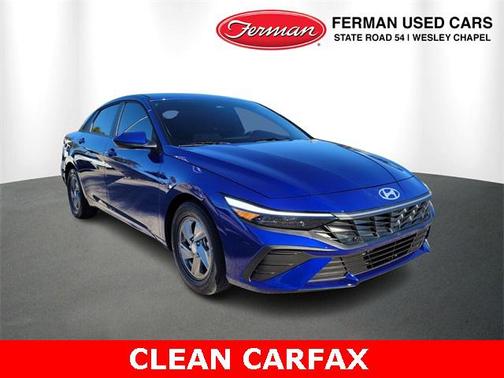 2025 Hyundai ELANTRA SE