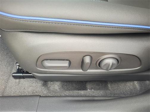 2025 Buick Envista Sport Touring FWD