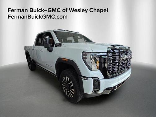 Glacier White Tricoat 2026 GMC Sierra 2500 Denali Ultimate