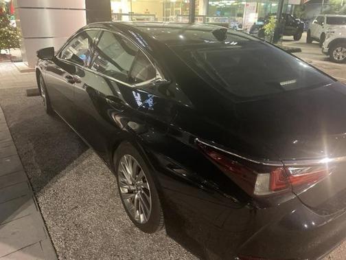 2019 Lexus ES 350 Ultra Luxury