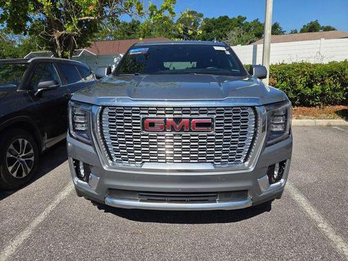 Sterling Metallic 2024 GMC Yukon Denali