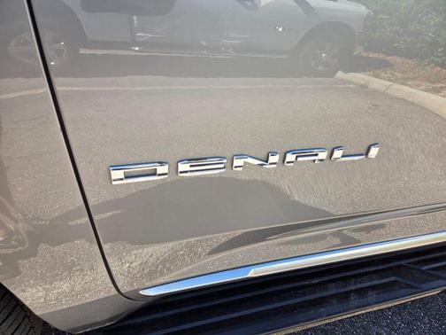 Sterling Metallic 2024 GMC Yukon Denali