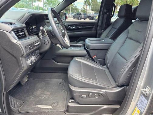 Sterling Metallic 2024 GMC Yukon Denali