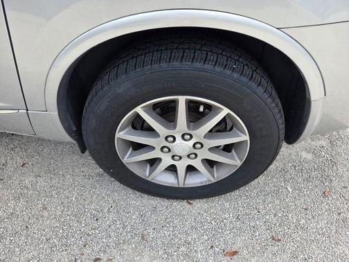 Quicksilver Metallic 2015 Buick Enclave Leather