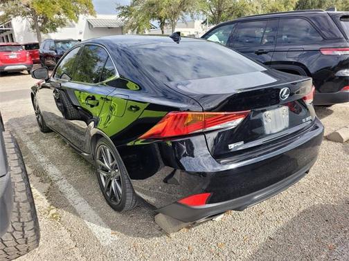 2018 Lexus IS 300 Base