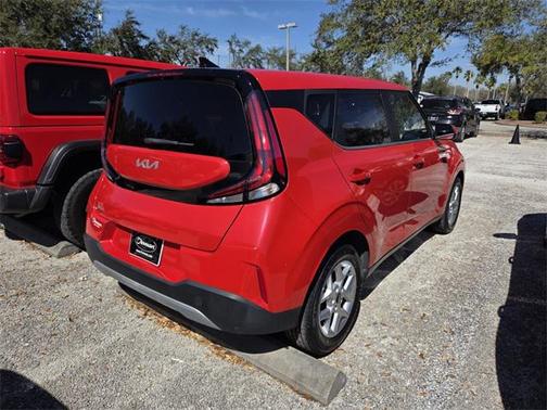 2023 Kia Soul LX