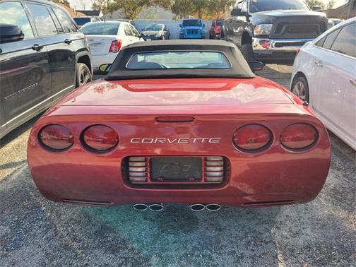 2004 Chevrolet Corvette Base