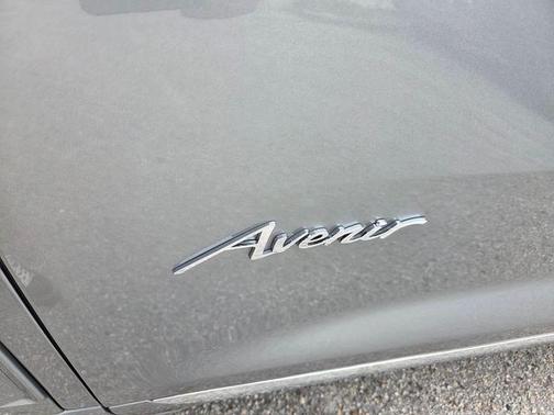 Moonstone Gray Metallic 2026 Buick Enclave Avenir FWD