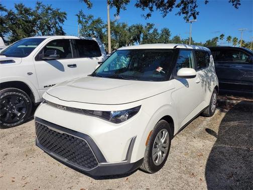 2023 Kia Soul LX