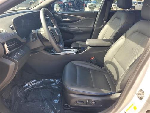 2024 Buick Envista Sport Touring FWD