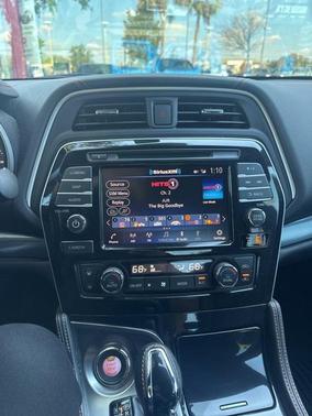 2021 Nissan Maxima 3.5 SR