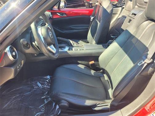 2016 Mazda MX-5 Miata Grand Touring