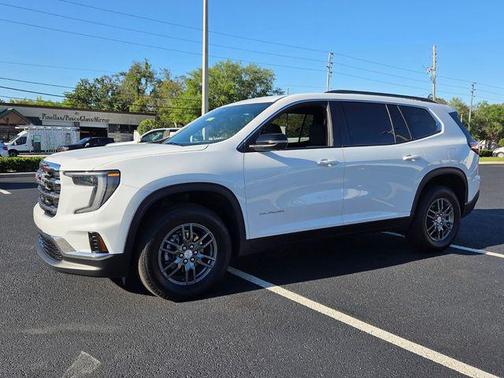 Summit White 2025 GMC Acadia FWD Elevation