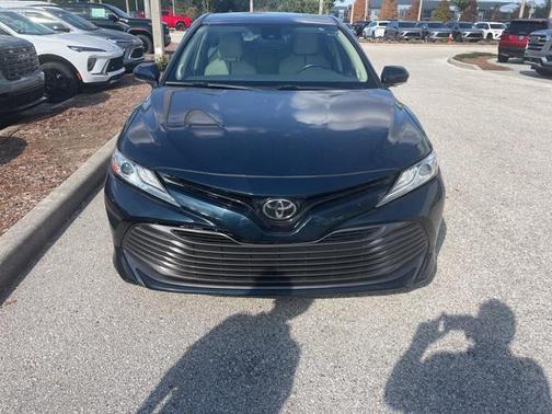 2019 Toyota Camry XLE