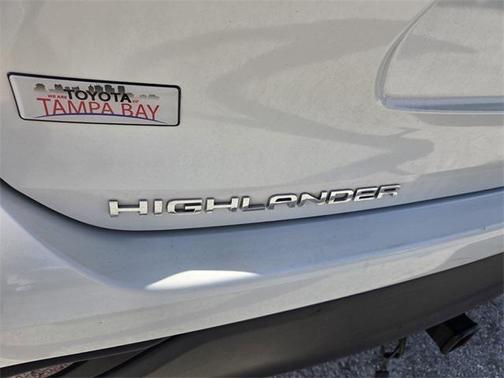 2020 Toyota Highlander XLE